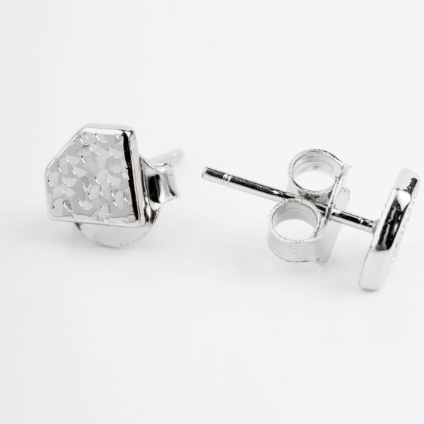 Geo Gleam Studs
