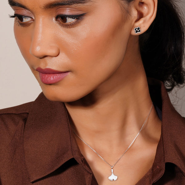 Dew Petal Neckchain