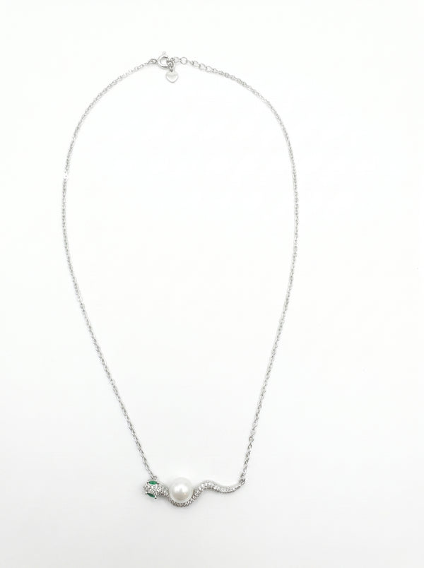 Serpentina Pearl Necklace
