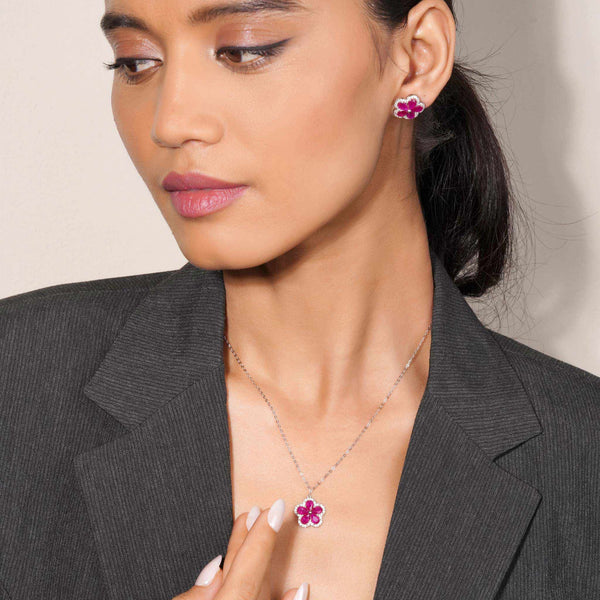 Bloom in Berry Pendant Set