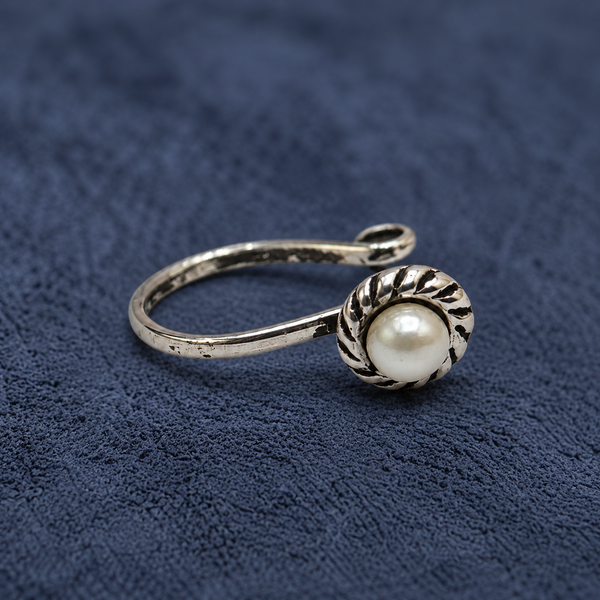 Pearl Rope Motif Sterling Silver Nose Pin