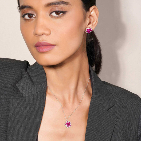 Bloom in Berry Pendant Set