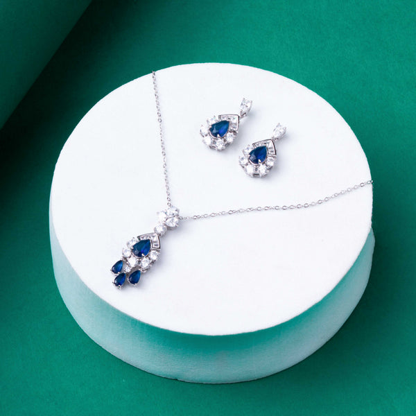 Midnight Royalty Pendant Set
