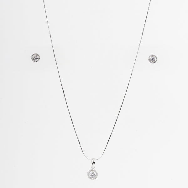 Solitaire Sparkle Pendant Set