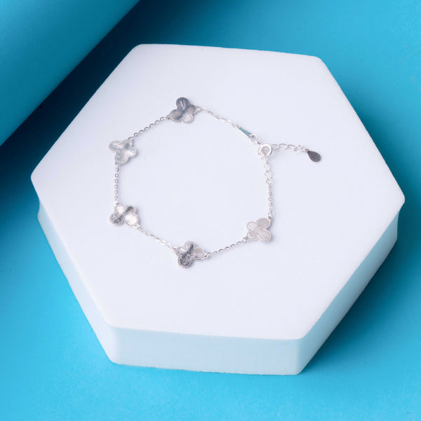 Clover Luxe Adjustable Bracelet